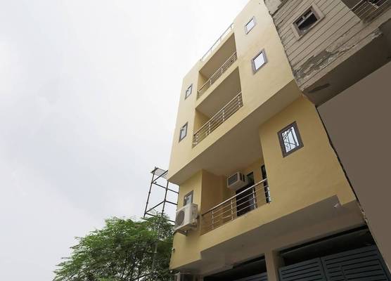 OYO 45288 Hotel 2 Yaars 1