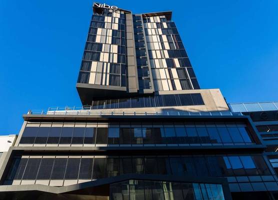 Vibe Hotel Hobart 1