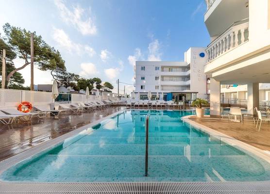 Welikehotel Triton Beach 1