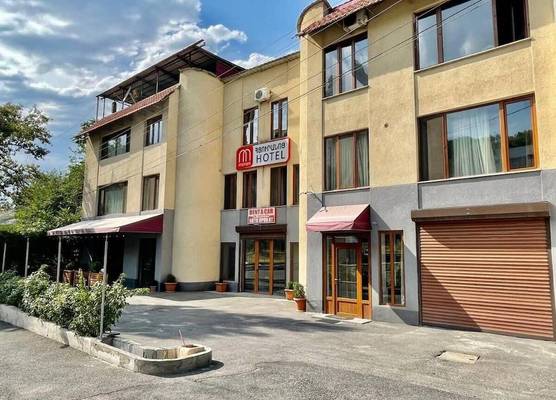 Hotel Merien 1