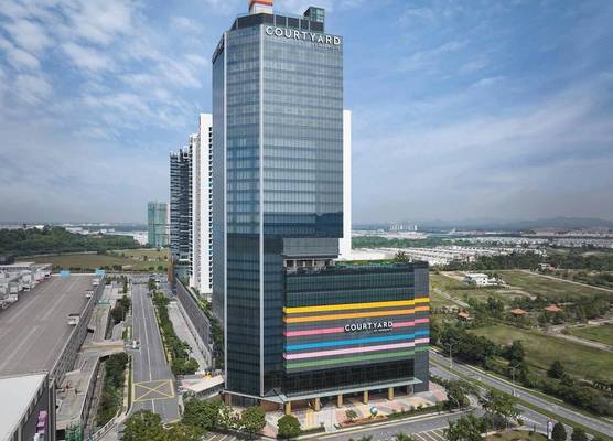 Courtyard by Marriott Setia Alam 1