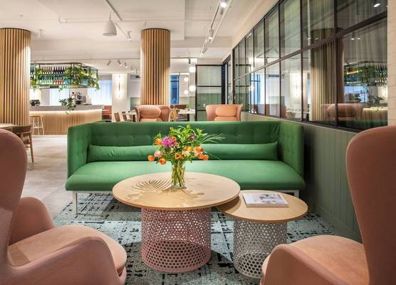 Holiday Inn Melbourne Bourke Street Mall by IHG 1