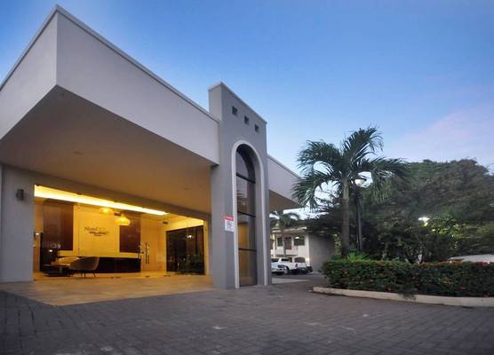 Hotel Colono Beach 1