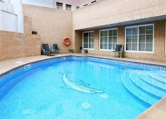 Aparthotel Los Girasoles 1