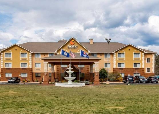 Comfort Inn & Suites South Hill I-85 1