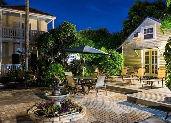 Duval House - Adult Only 1