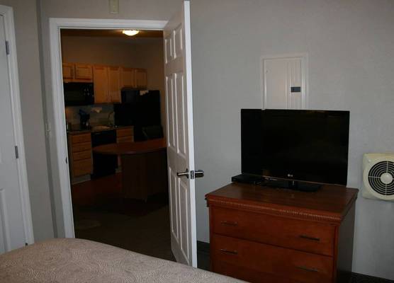 Candlewood Suites BORDENTOWN-TRENTON by IHG 1