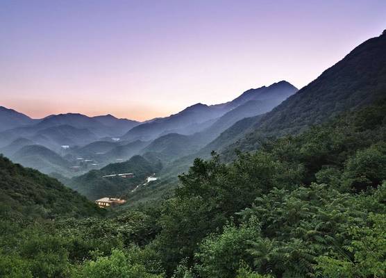Commune by the Great Wall, in the Unbound Collection by Hyatt 1