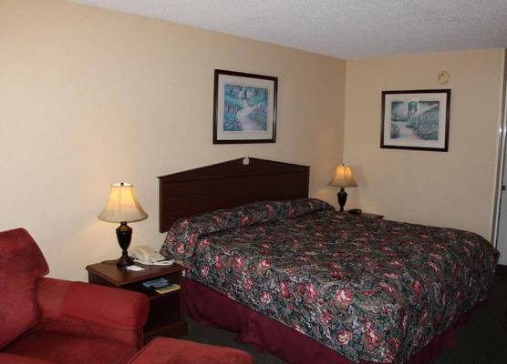 Jameson Inn Douglas 1