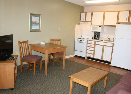 Affordable Suites Sumter 1
