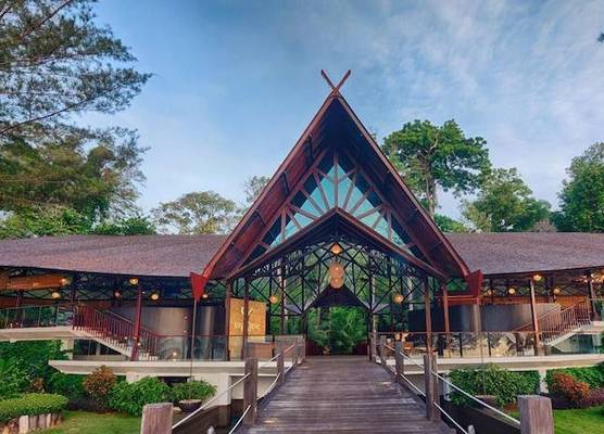 Borneo Eagle Resort 1