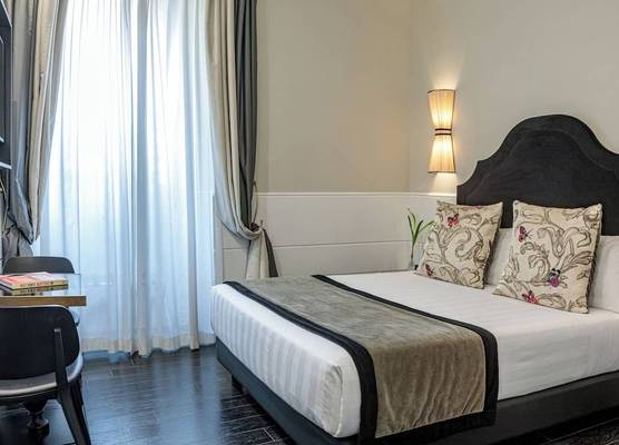 The Independent Suites 1