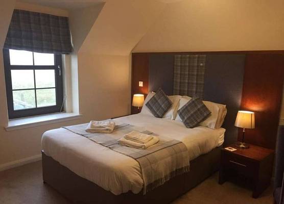 Polochar Inn 1