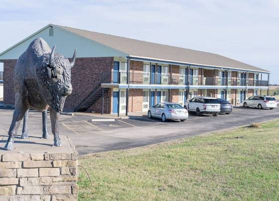 Lebo Inn 1