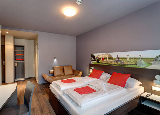 MEININGER Hotel Wien Downtown Sissi 1