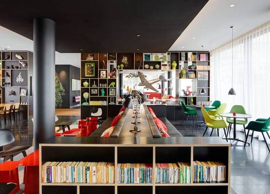 citizenM Paris Charles de Gaulle Airport 1