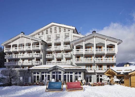 Ecrin Blanc Resort Courchevel - Aquapark 1