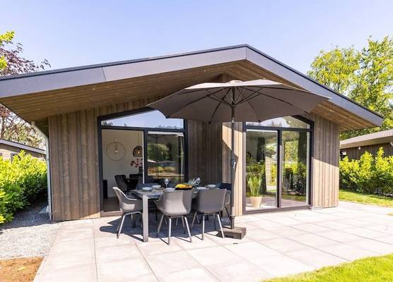 Chalet by Pond With Sauna 1