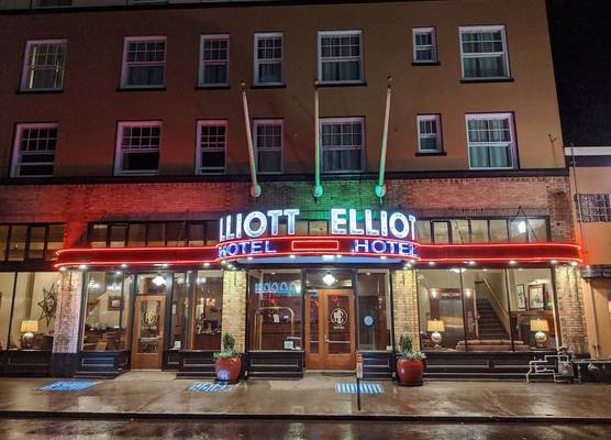 Hotel Elliott 1
