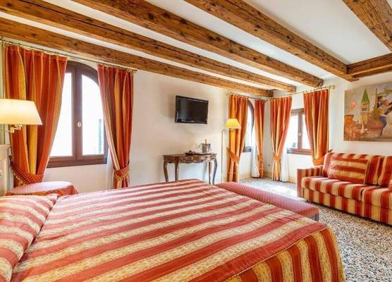 Hotel Bella Venezia 1