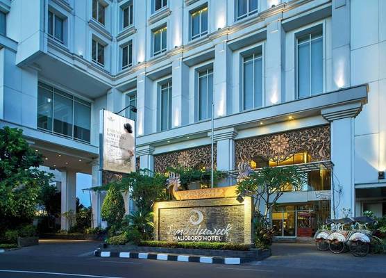 Jambuluwuk Malioboro Hotel Yogyakarta 1