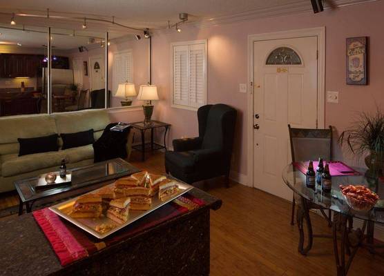 Frenchmen Orleans at 519, Ascend Hotel Collection 1