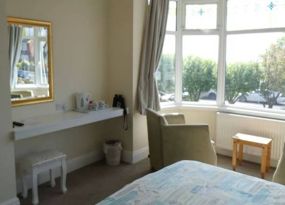 Bay Court 1