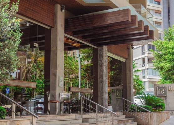 Britannia Suites 1
