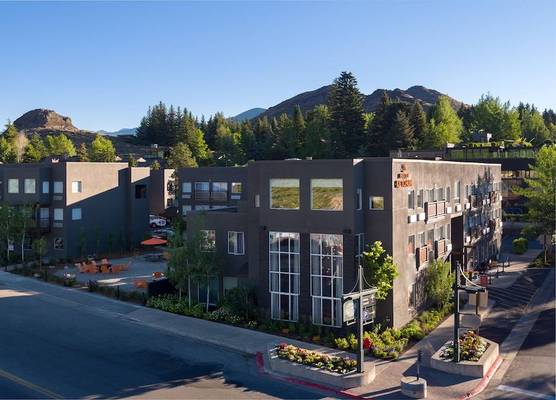 Hotel Ketchum 1