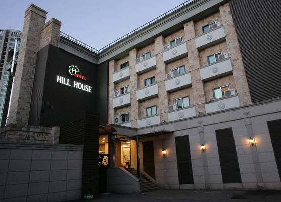 Hill house Hotel 1