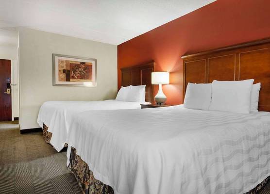 Best Western Plus St. Paul North/Shoreview 1
