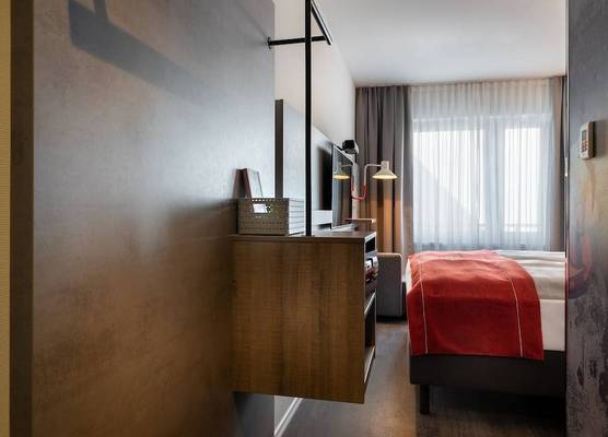 Holiday Inn - the niu, HIDE BERLIN FRIEDRICHSHAIN by IHG 1