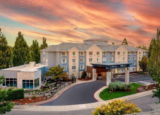 Best Western Premier Keizer Salem Hotel 1