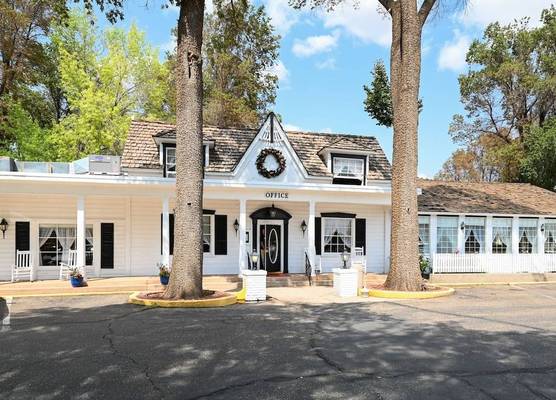 Parry Lodge 1