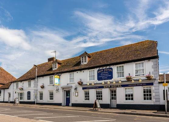 The Ship Hotel 1