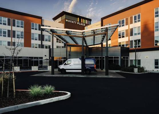 Hyatt Place Sacramento International Airport 1