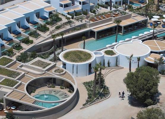 Avant Mar Paros 1