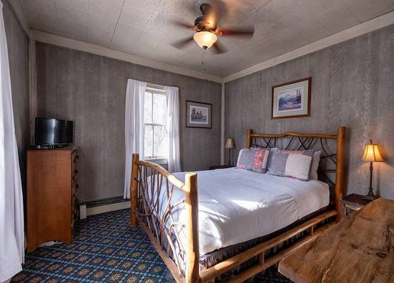 Wiesbaden Hot Springs Hotel & Spa 1