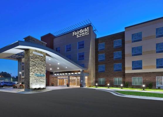 Fairfield Inn & Suites by Marriott Cincinnati Airport South/Florence 1