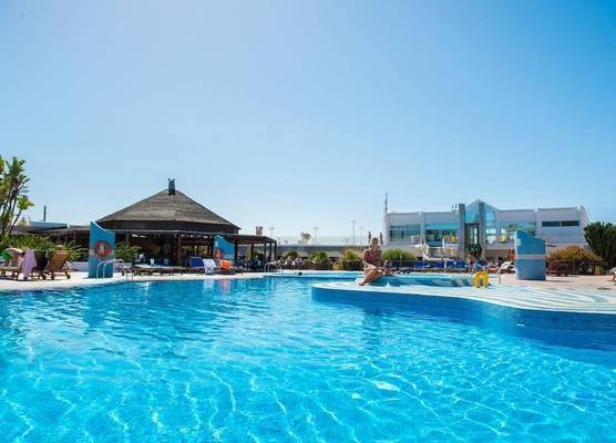 HL Club Playa Blanca 1