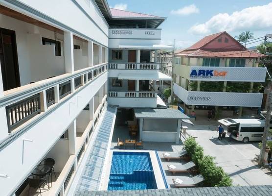 Coconut Grove Hotel Samui 1