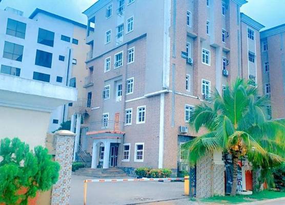 ROSES REGENCY HOTEL AND SUITES 1