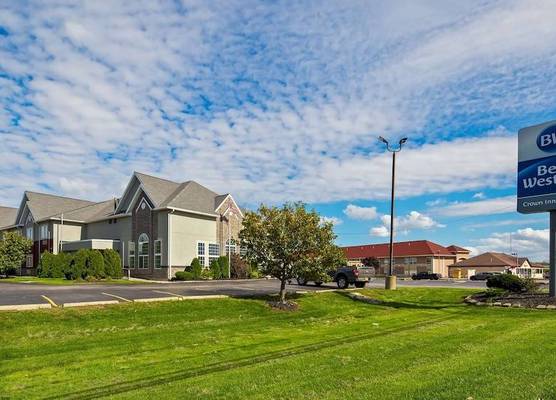 Best Western Crown Inn & Suites - Batavia 1