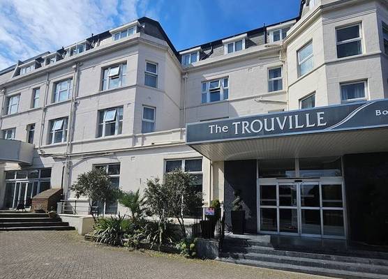 Trouville Bournemouth - OCEANA COLLECTION 1