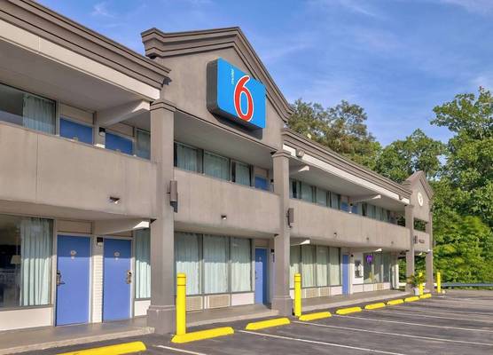 Motel 6 Morgantown 1