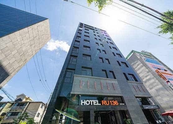 Hotel RU136 1