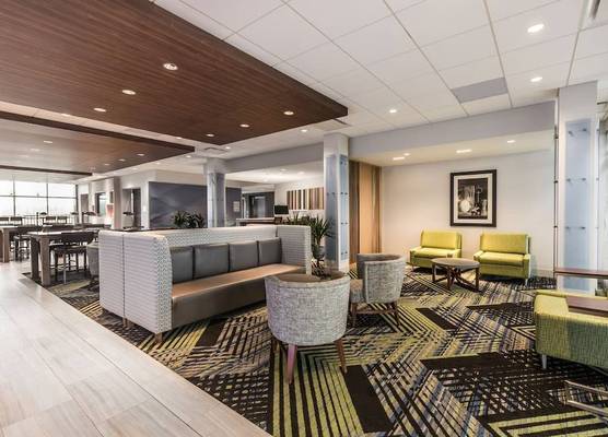 Holiday Inn Express & Suites WELLAND by IHG 1