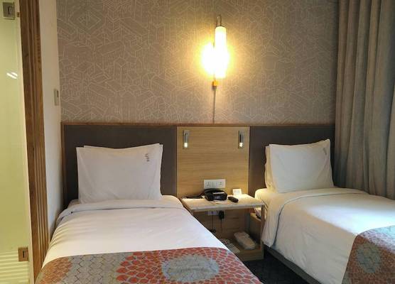 Holiday Inn Express HYDERABAD BANJARA HILLS by IHG 1