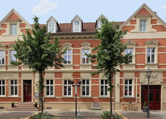 Gut Hotel Stadt Beelitz 1