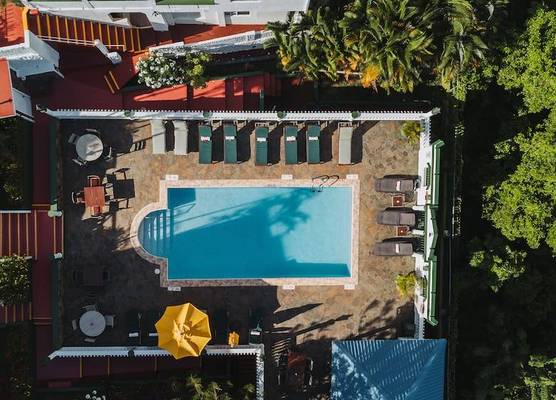 Grenadine House 1